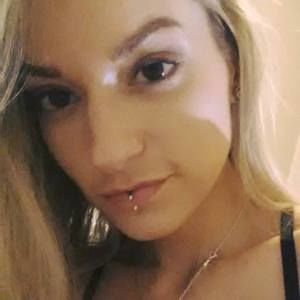 Meet your Posher, Fernanda